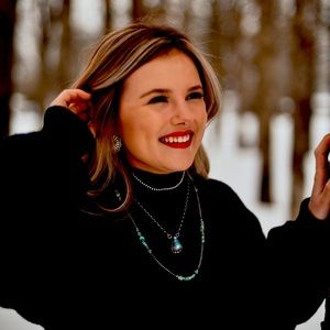 Meet your Posher, Lindsey